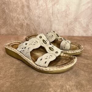 Earth Spirit Tan Suede Leather Sandals Beaded Embroidered Slip On Coastal Boho